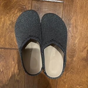 Rothy’s clogs